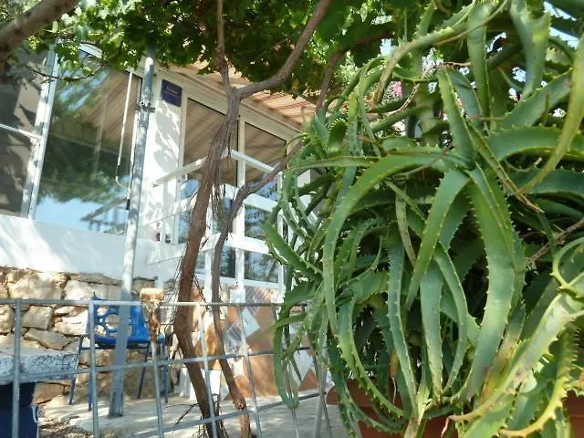 アパート Ljilja *