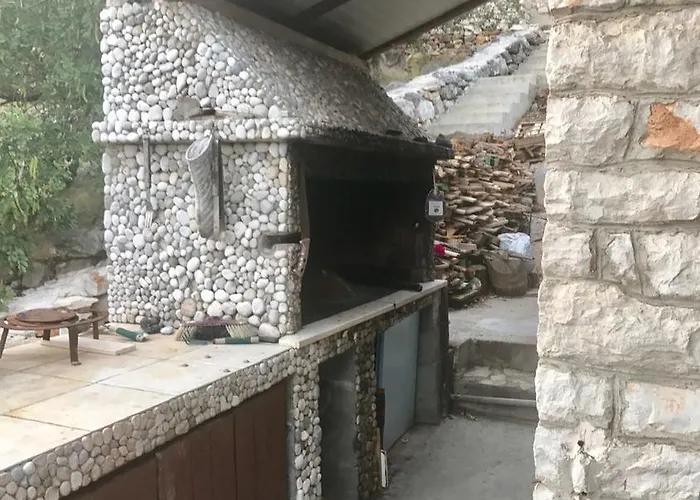 Ljilja アパート *